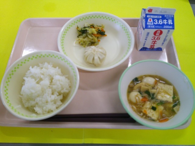 11月６日　給食