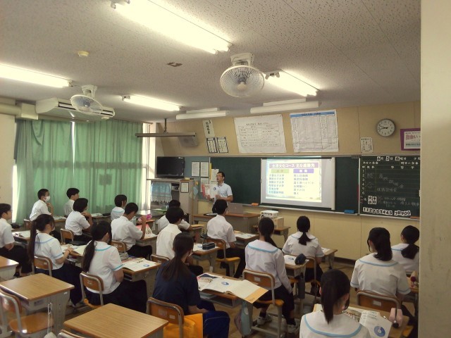 ３年生　高校説明会②